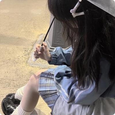 村里来了个作精大小姐