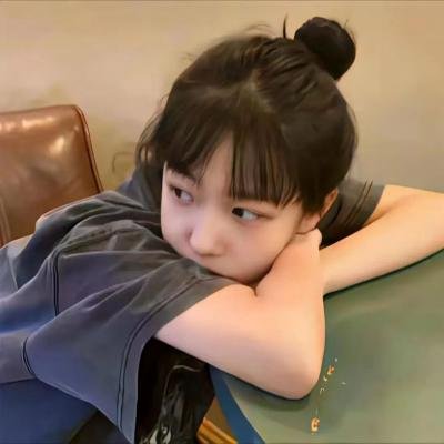 军训求雨我玄学大佬的身份瞒不住了